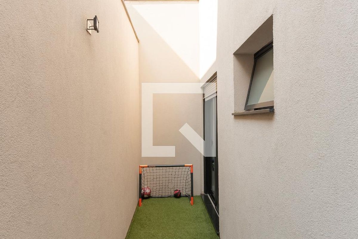 Casa à Venda - Swiss Park, 3 Quartos,  194 m2 em , Campinas - sp | SoloBR