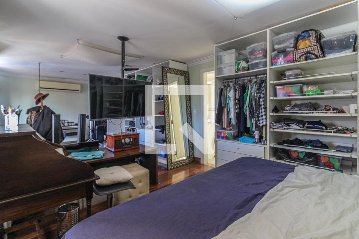 Casa, 6 quartos, 700 m² - Foto 22