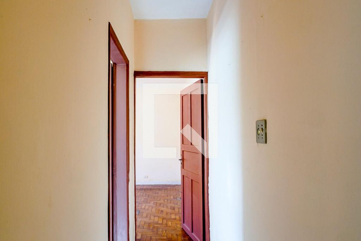 Casa, 1 quarto, 335 m² - Foto 10