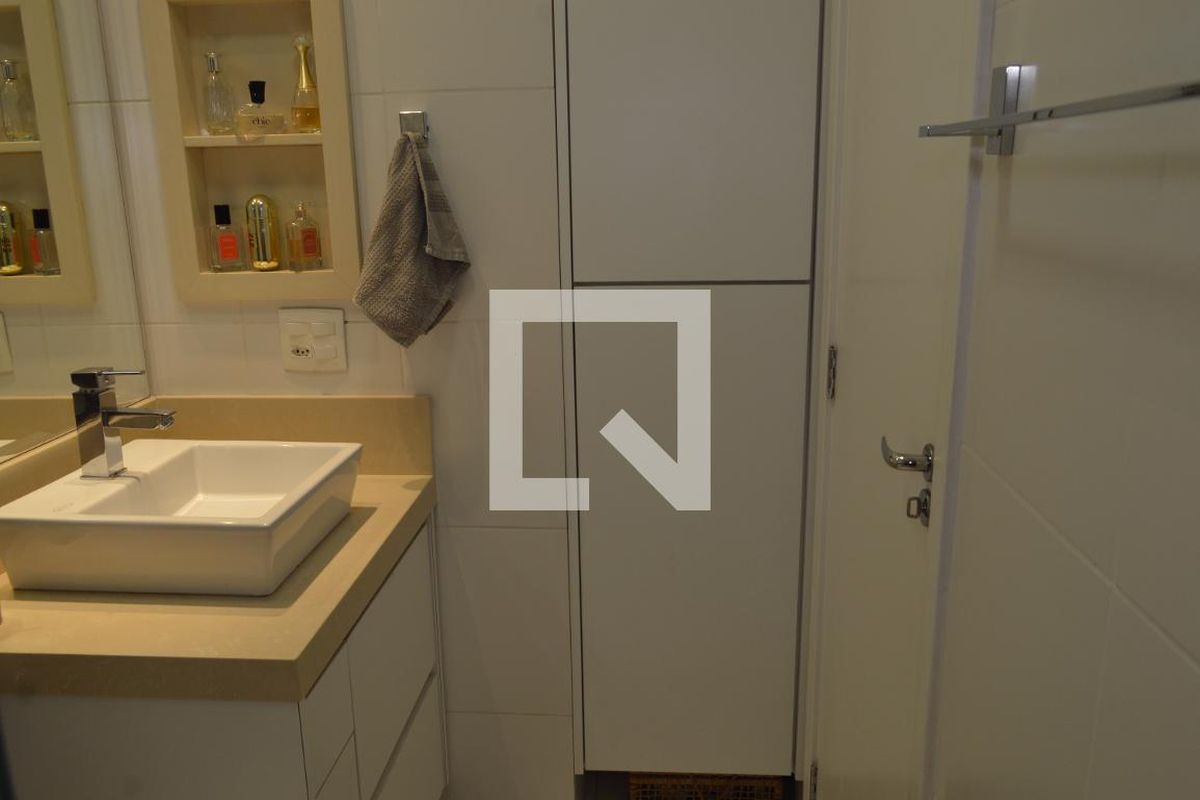Apartamento, 2 quartos, 69 m² - Foto 74