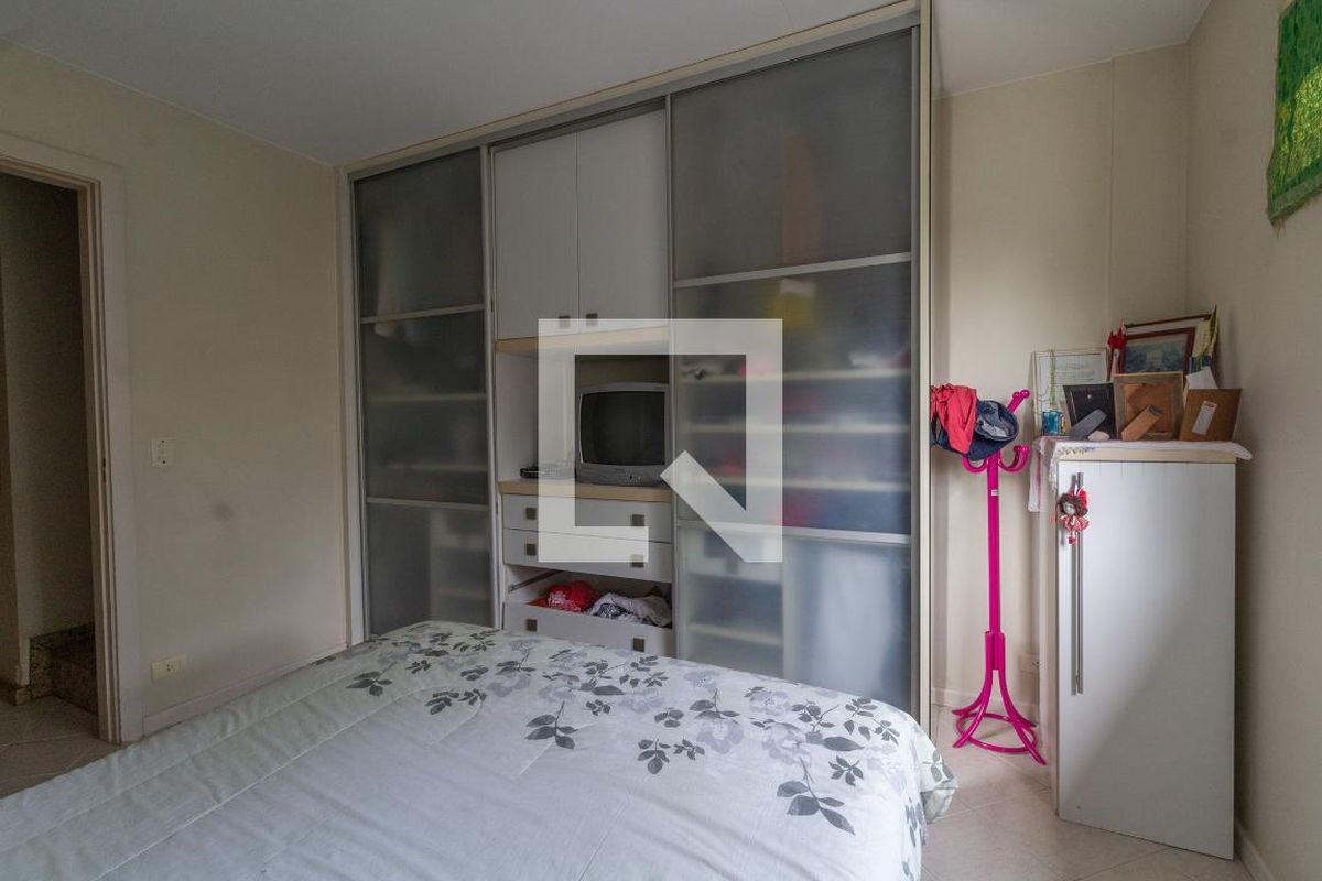 Casa, 5 quartos, 200 m² - Foto 32