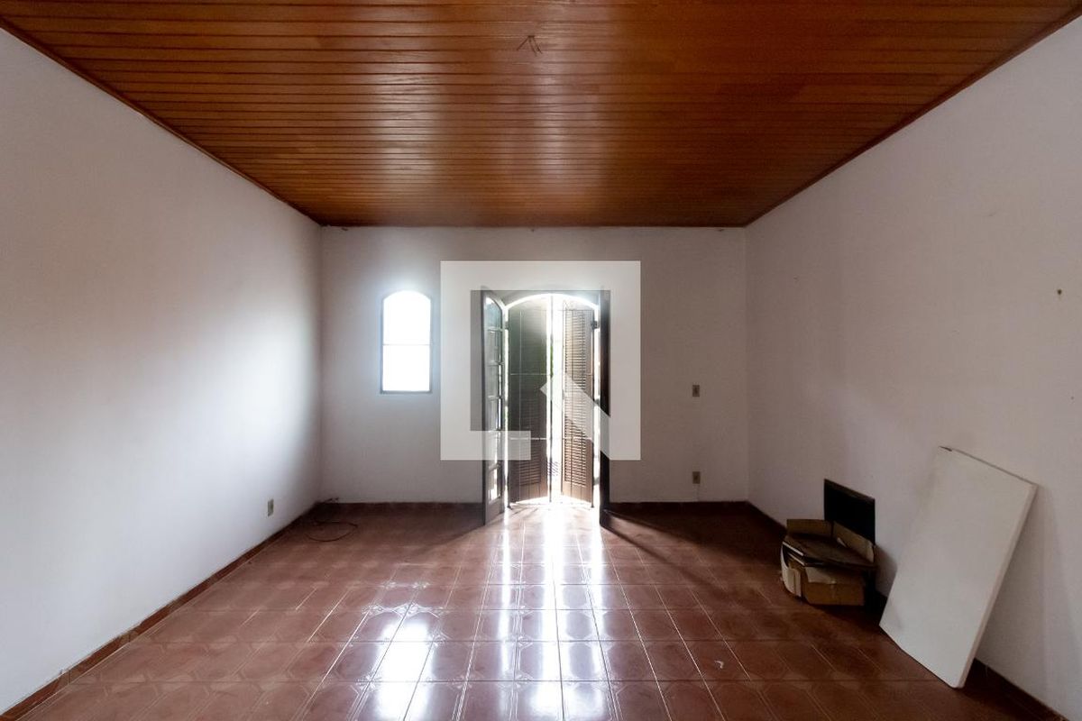 Casa, 3 quartos, 260 m² - Foto 7