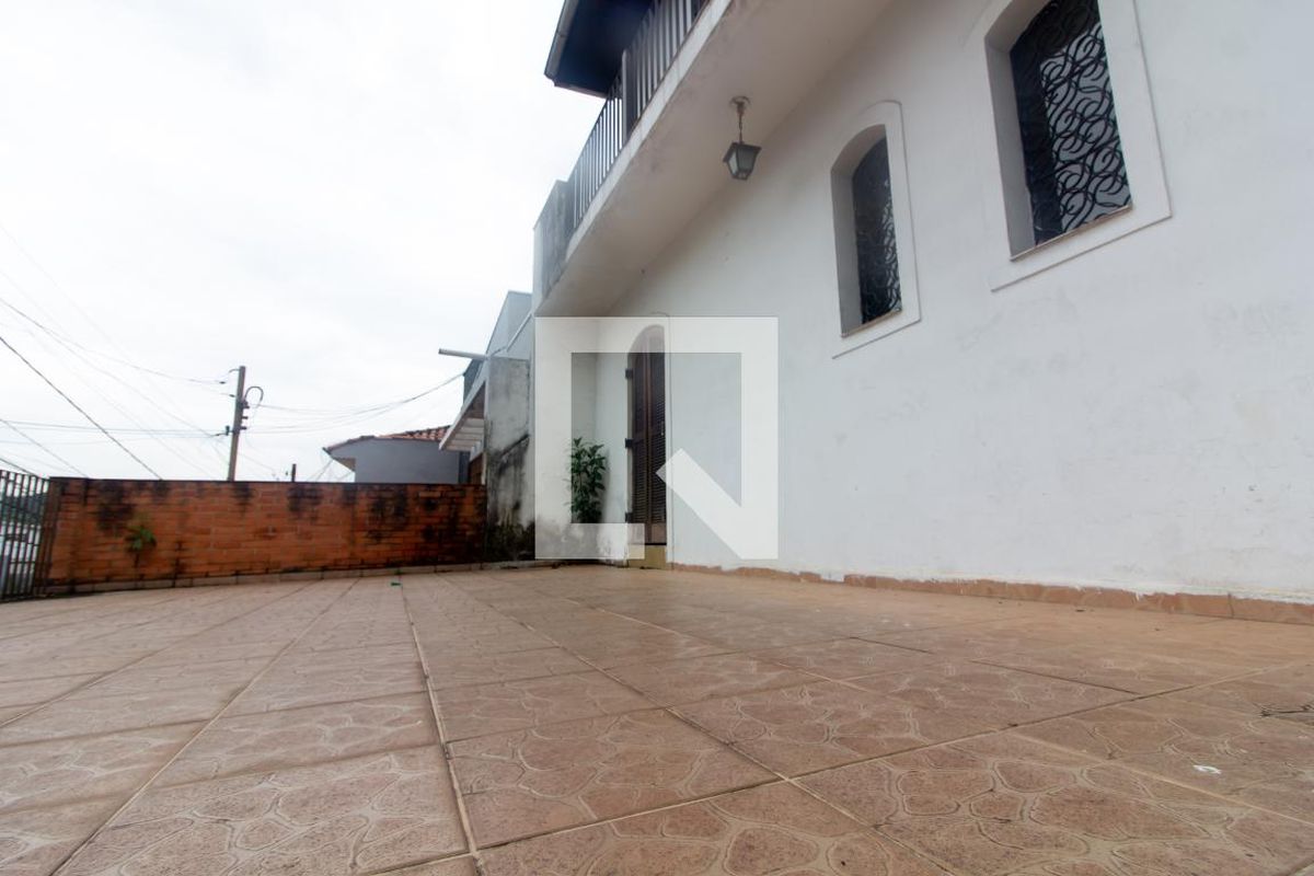 Casa, 3 quartos, 260 m² - Foto 73
