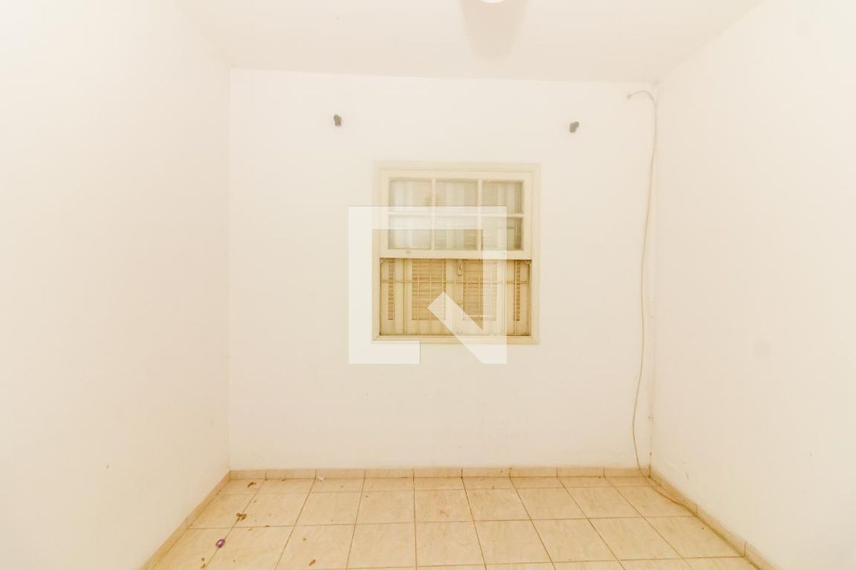 Casa, 3 quartos, 260 m² - Foto 37