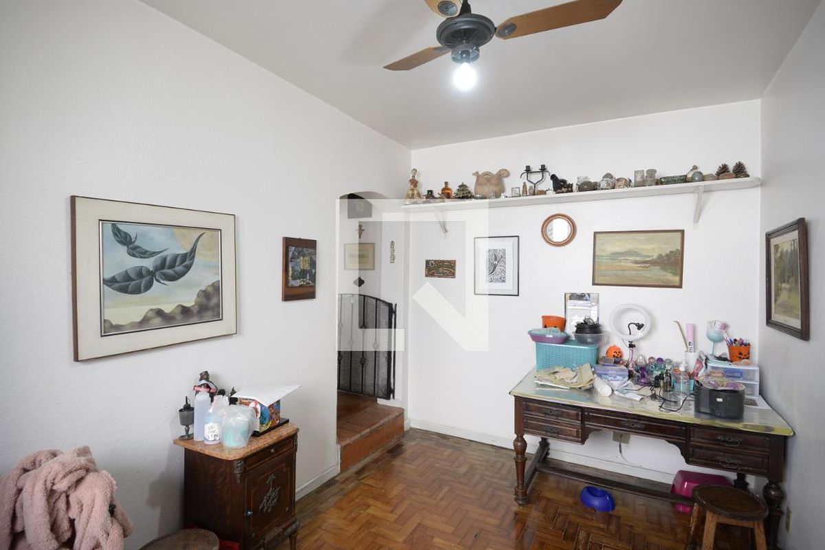 Casa, 3 quartos, 200 m² - Foto 2