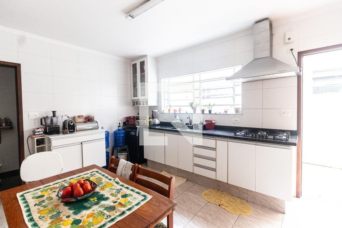 Casa, 3 quartos, 185 m² - Foto 84
