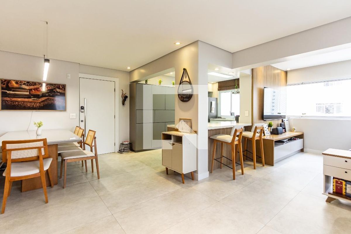 Apartamento, 2 quartos, 77 m² - Foto 1