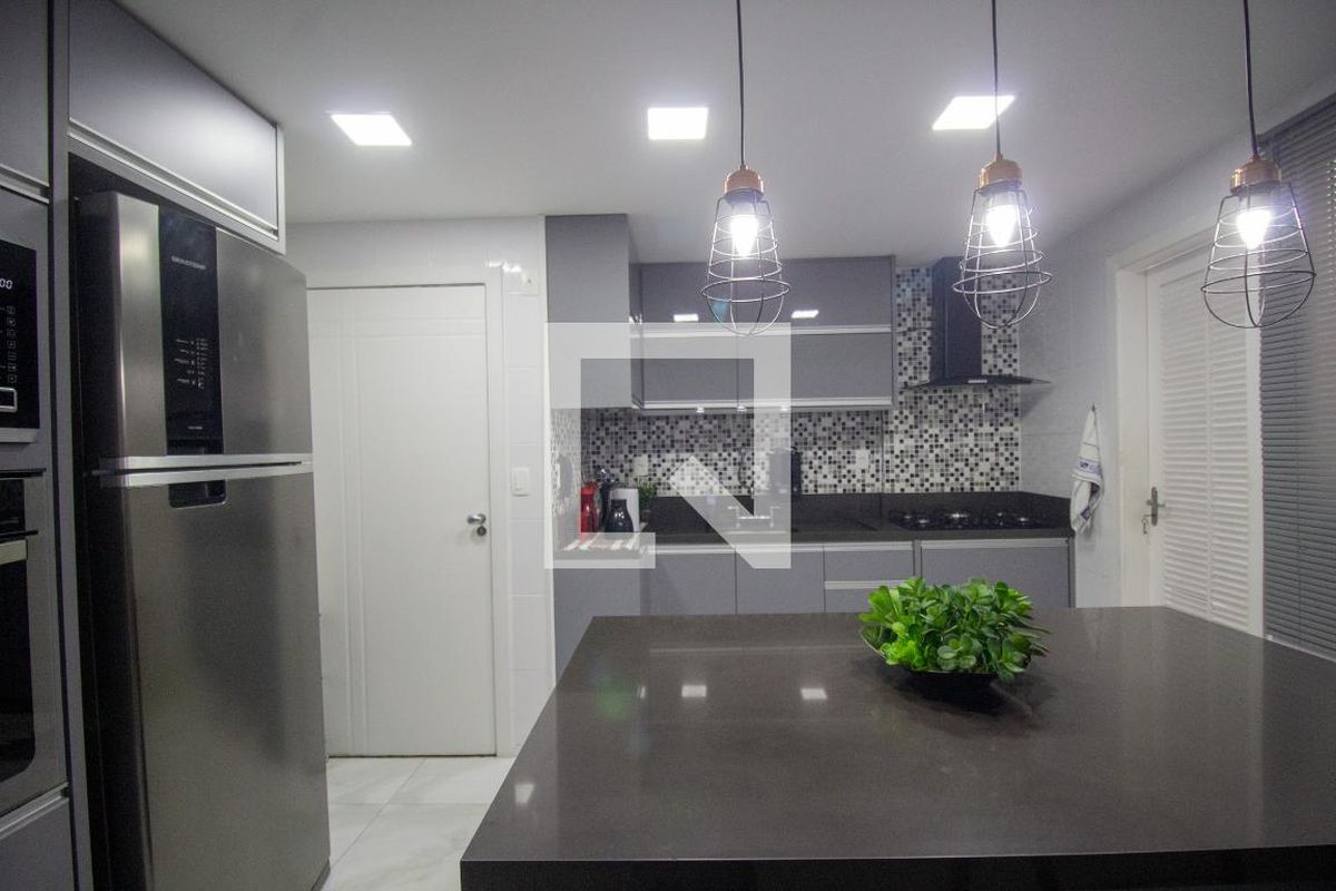 Cobertura, 3 quartos, 220 m² - Foto 92