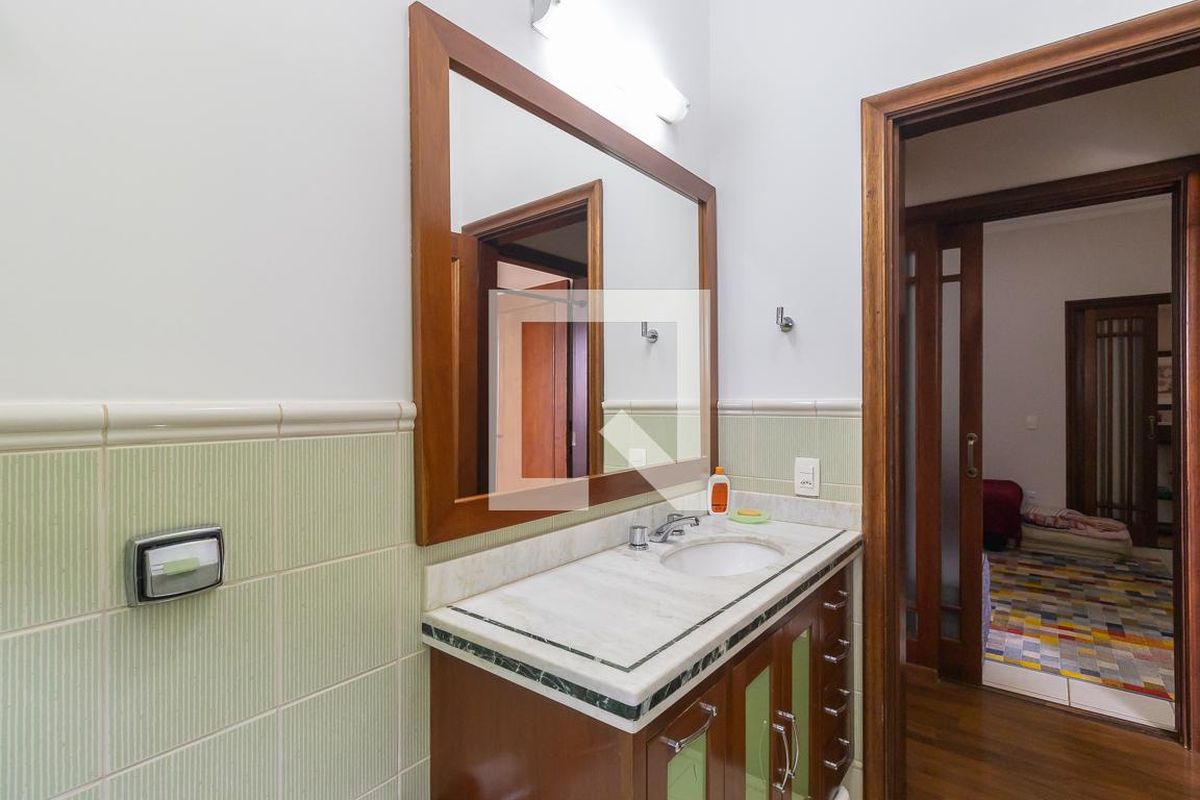 Casa à Venda - Jardim Santana, 4 Quartos,  455 m2 em , Campinas - sp | SoloBR