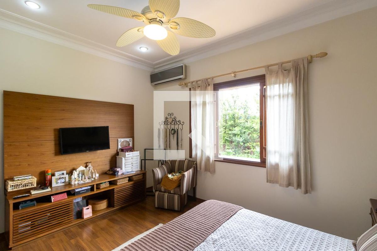 Casa à Venda - Jardim Santana, 4 Quartos,  455 m2 em , Campinas - sp | SoloBR