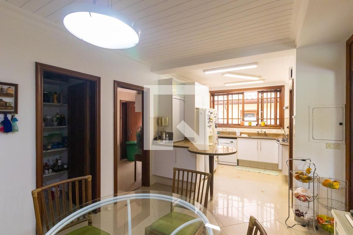 Casa à Venda - Jardim Santana, 4 Quartos,  455 m2 em , Campinas - sp | SoloBR