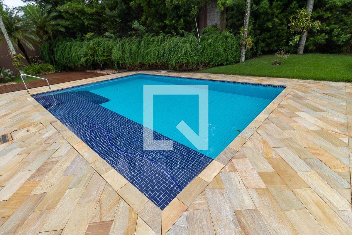 Casa à Venda - Jardim Santana, 4 Quartos,  455 m2 em , Campinas - sp | SoloBR