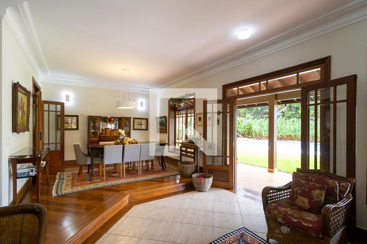 Casa à Venda - Jardim Santana, 4 Quartos,  455 m2 em , Campinas - sp | SoloBR