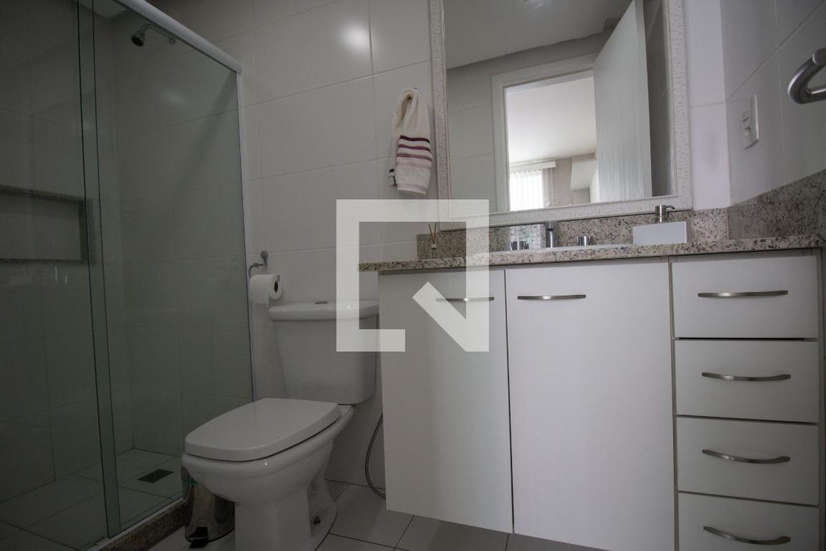 Cobertura, 3 quartos, 243 m² - Foto 32