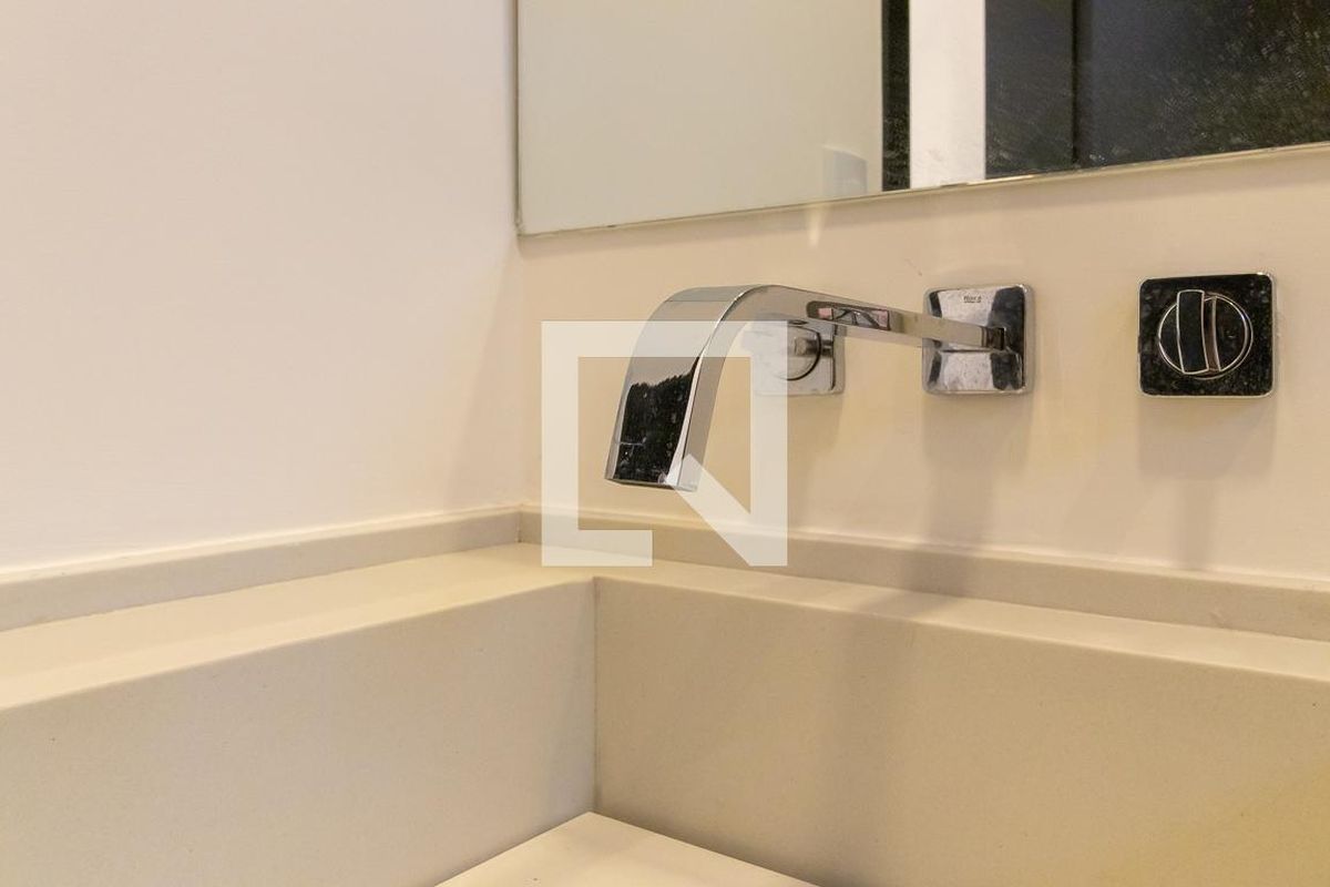 Casa à Venda - Swiss Park, 3 Quartos,  282 m2 em , Campinas - sp | SoloBR
