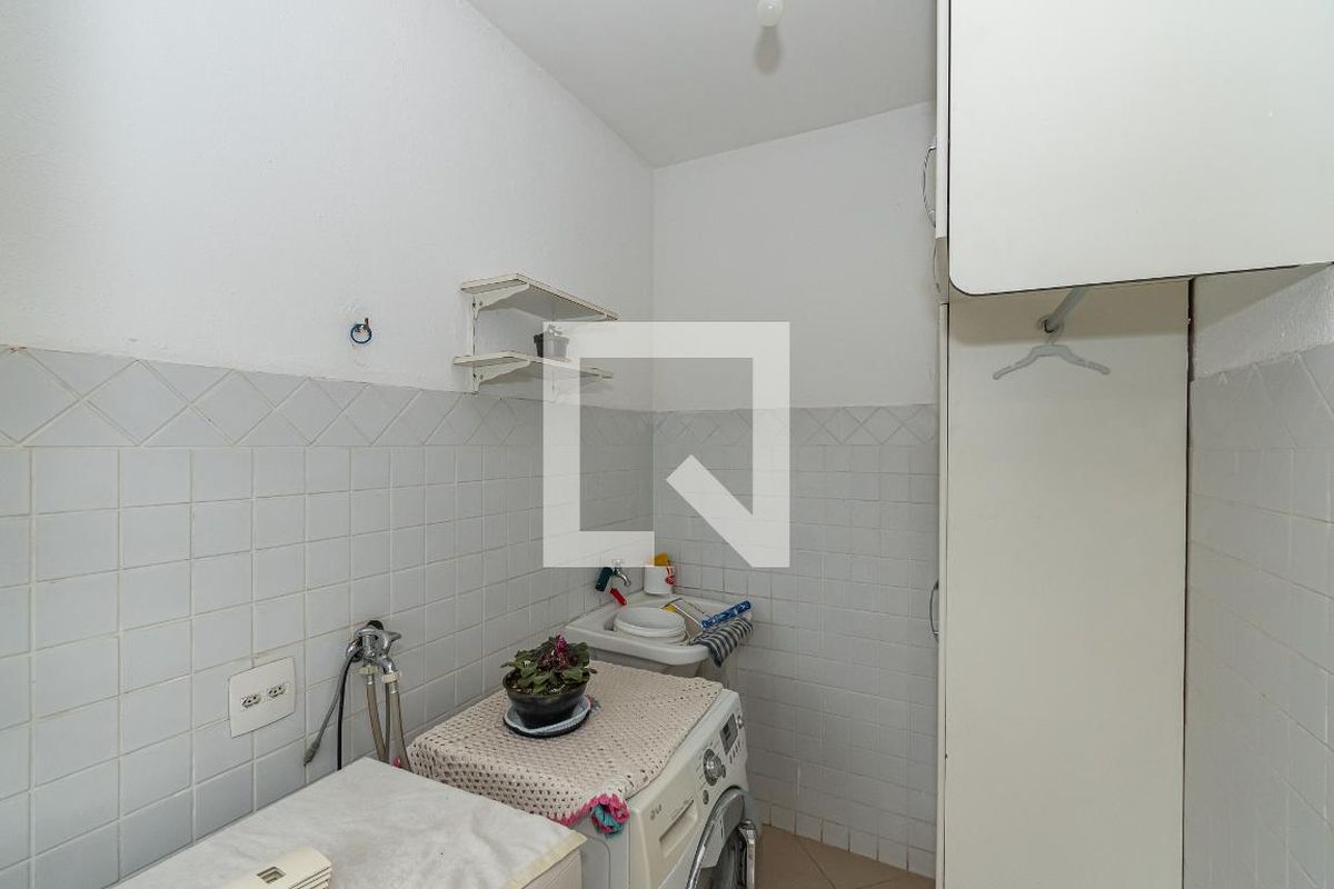 Casa à Venda - Vila Brandina, 4 Quartos,  115 m2 em , Campinas - sp | SoloBR