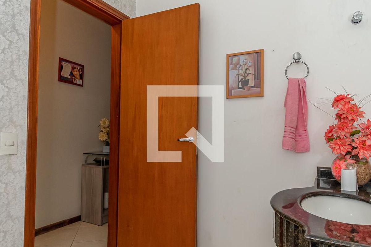 Casa à Venda - Vila Brandina, 4 Quartos,  115 m2 em , Campinas - sp | SoloBR