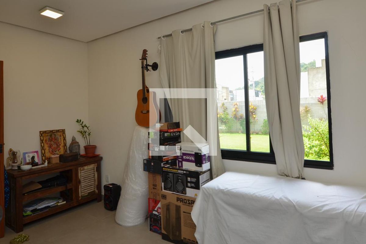 Casa, 5 quartos, 300 m² - Foto 34