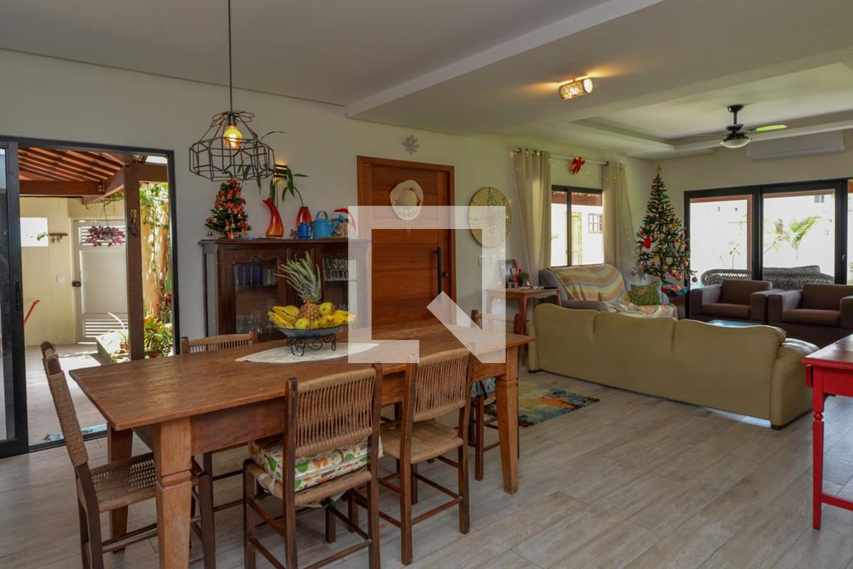 Casa, 5 quartos, 300 m² - Foto 4