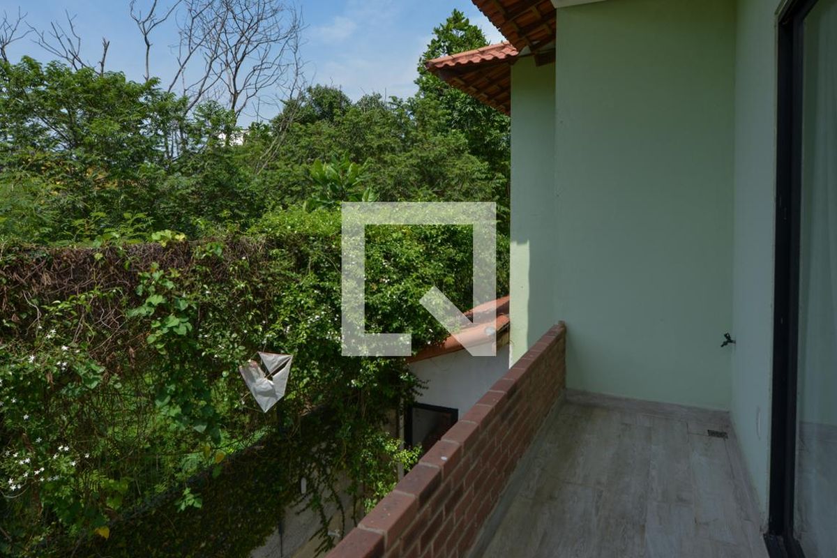 Casa, 5 quartos, 300 m² - Foto 86