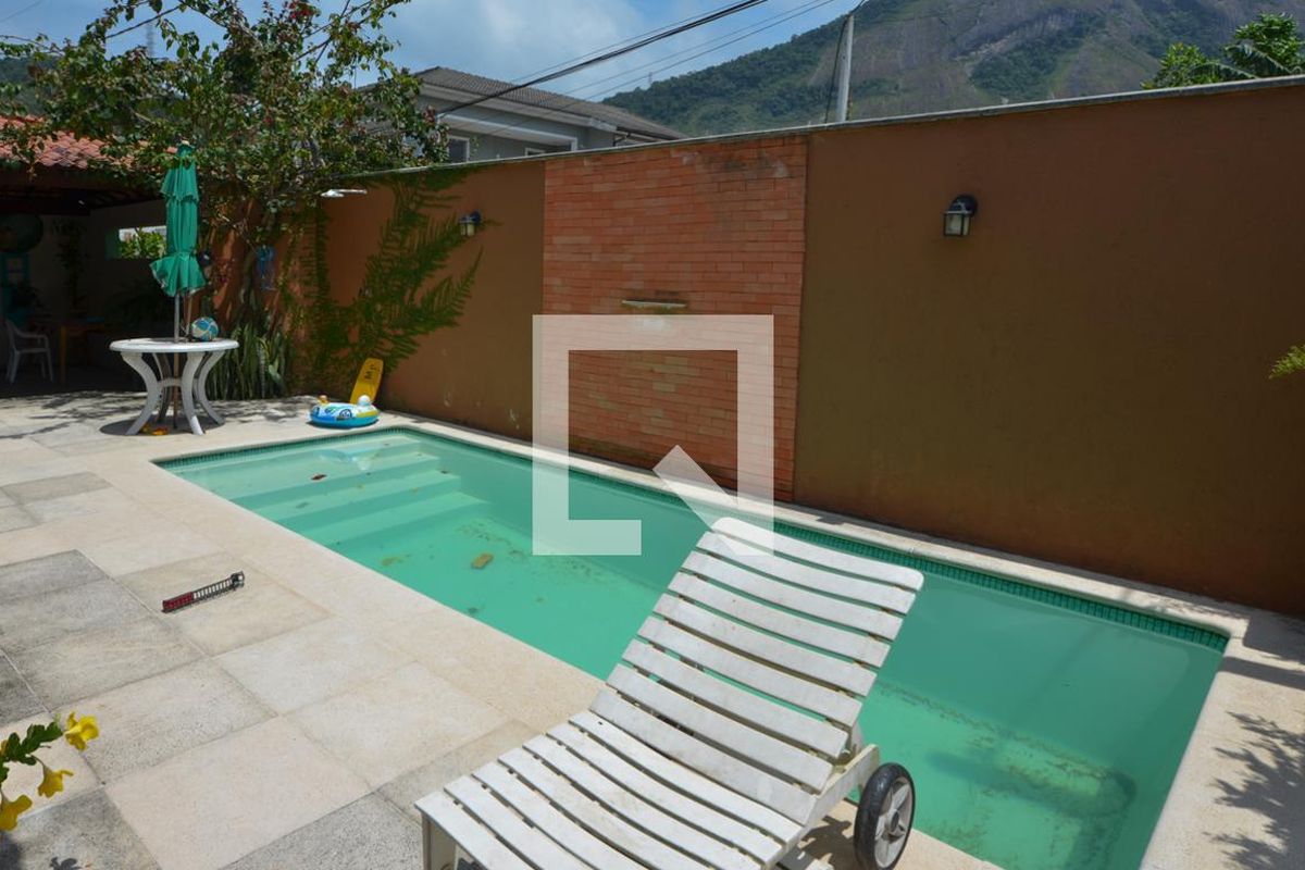 Casa, 5 quartos, 300 m² - Foto 180