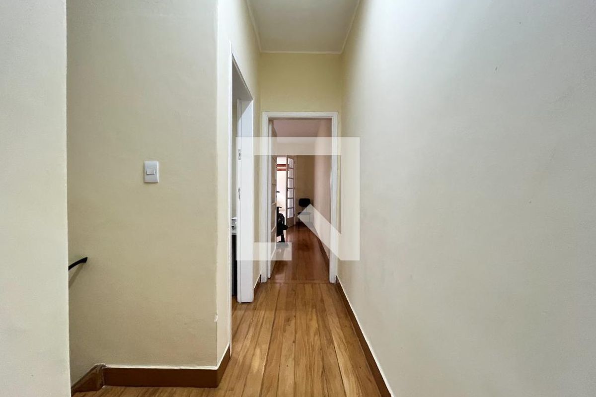 Casa, 3 quartos, 270 m² - Foto 15