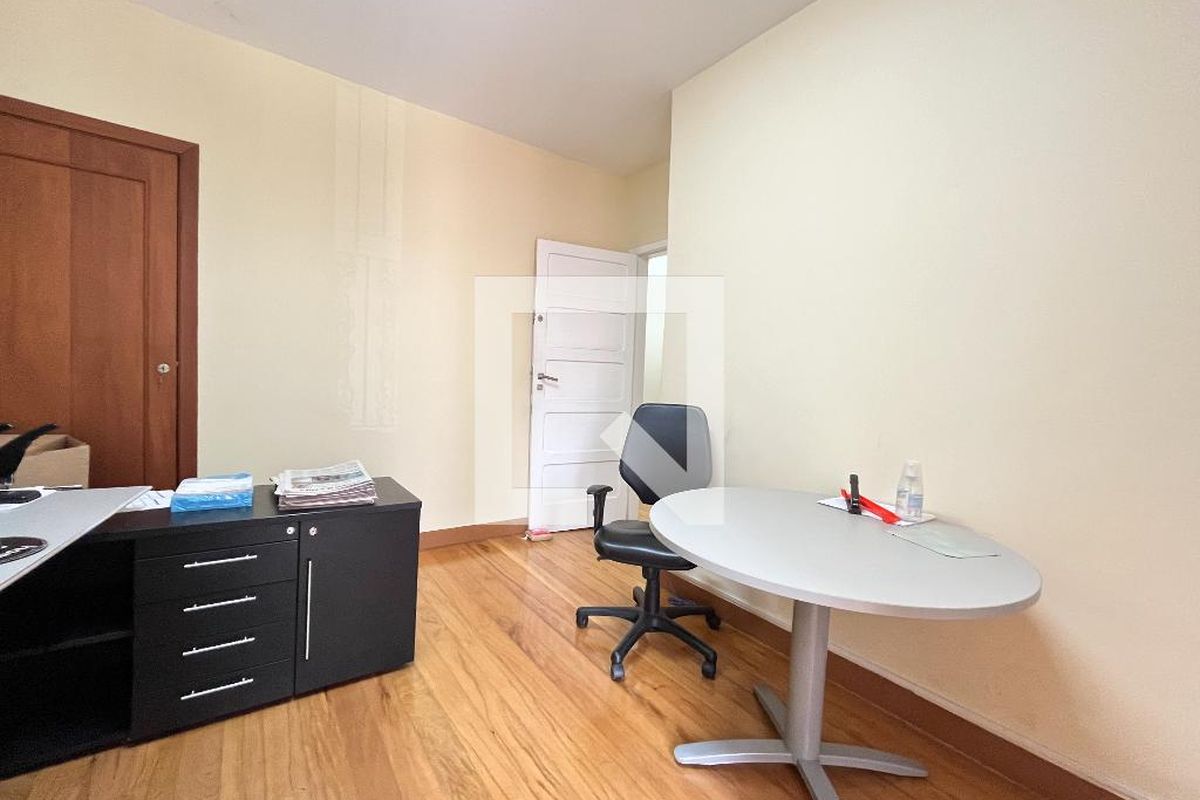 Casa, 3 quartos, 270 m² - Foto 7