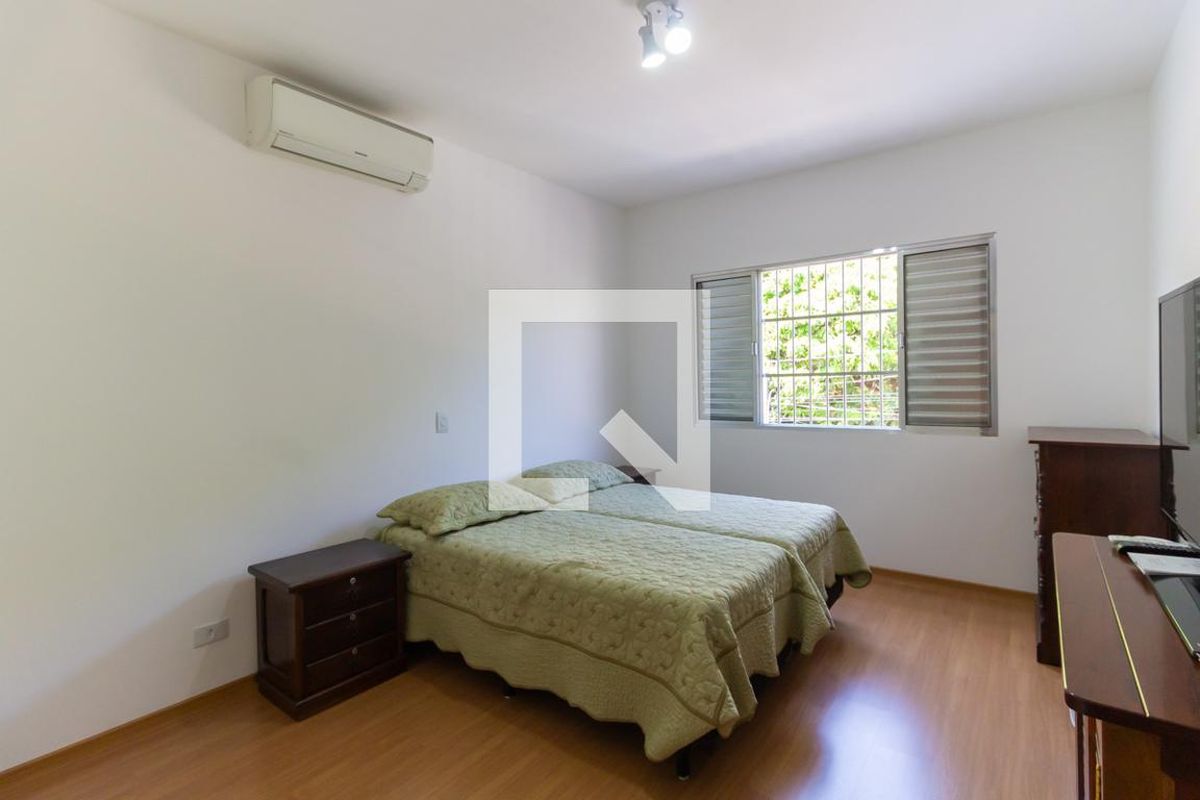 Casa, 4 quartos, 193 m² - Foto 12