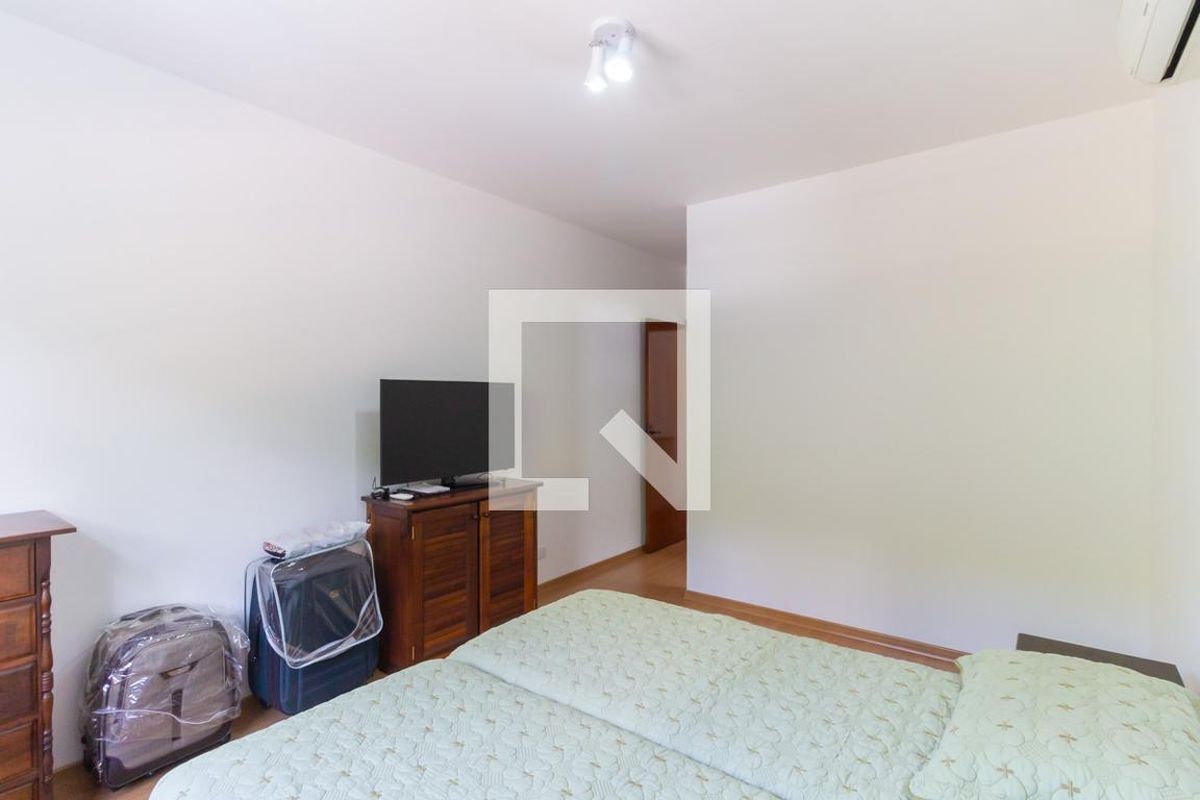 Casa, 4 quartos, 193 m² - Foto 15