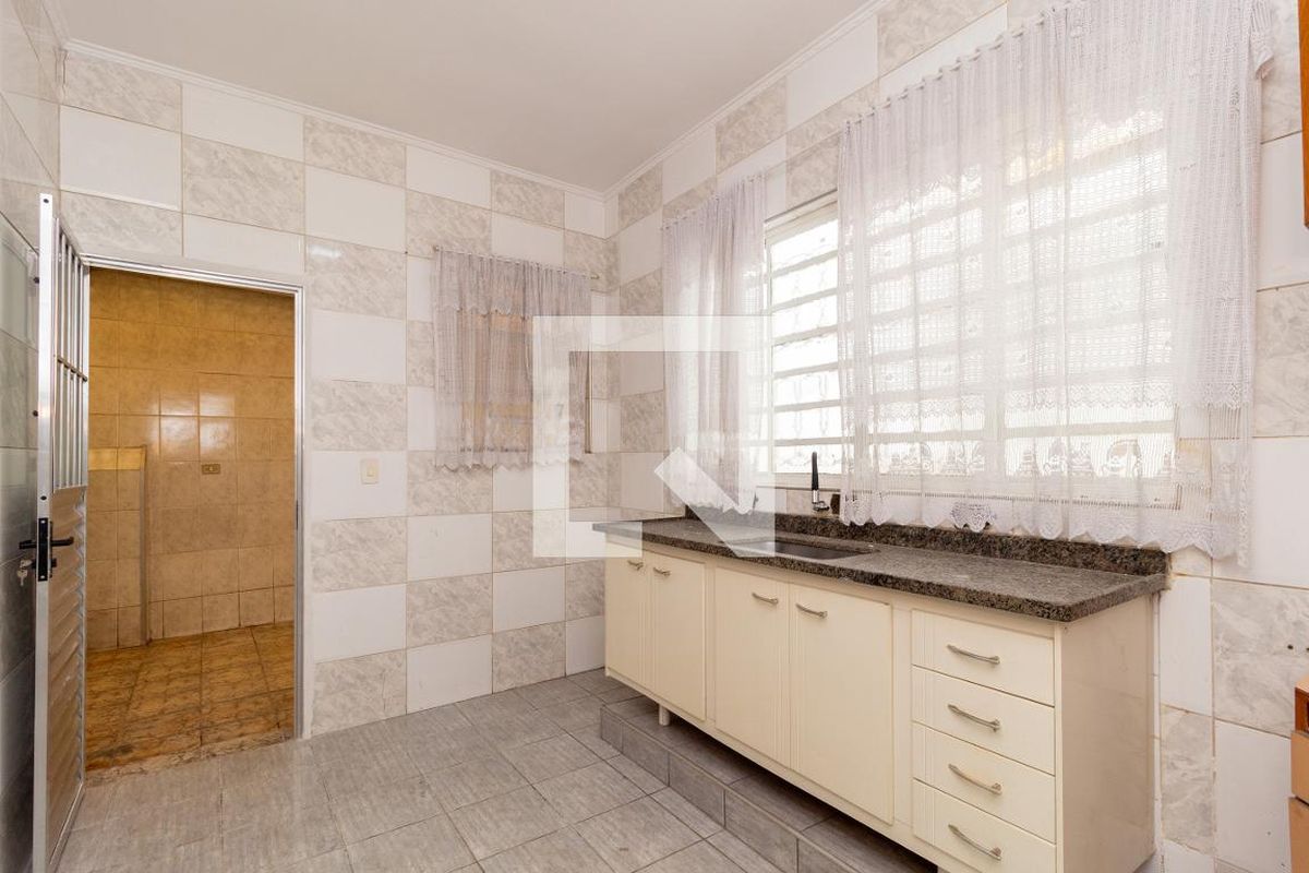 Casa, 4 quartos, 200 m² - Foto 42