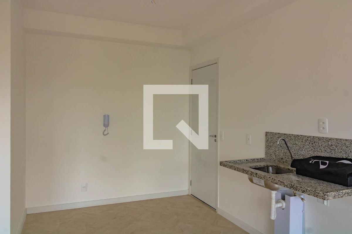 Apartamento, 1 quarto, 32 m² - Foto 2