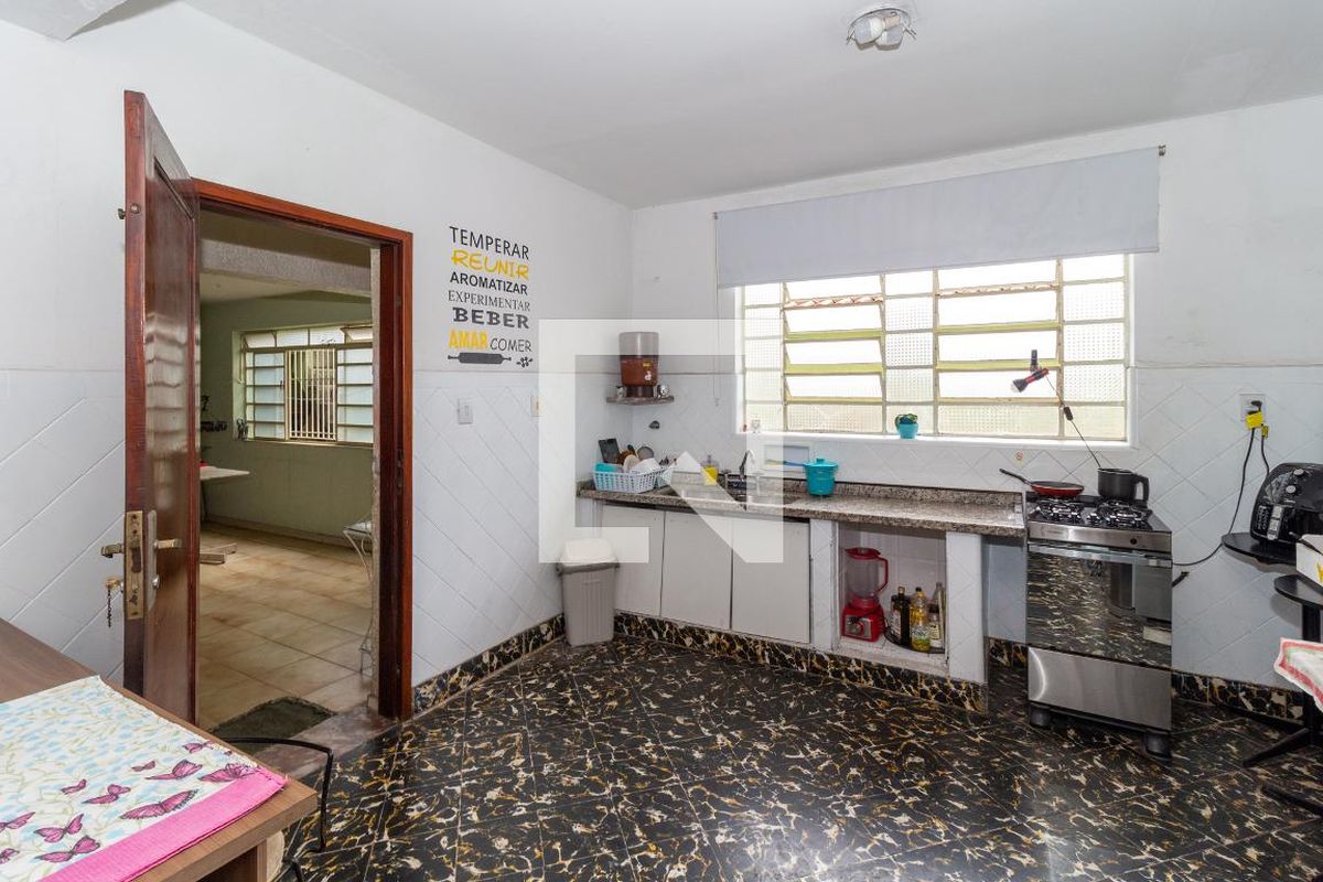 Casa, 8 quartos, 360 m² - Foto 64
