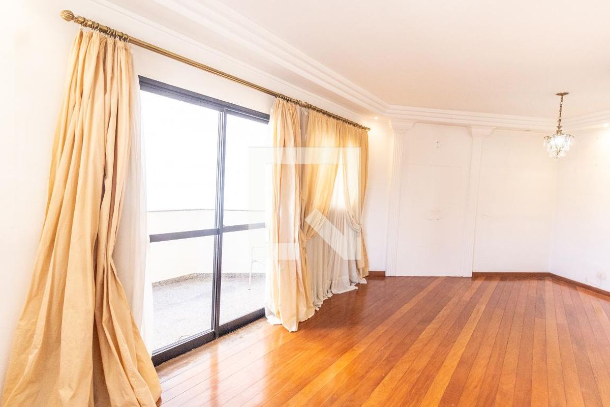 Apartamento, 3 quartos, 120 m² - Foto 2
