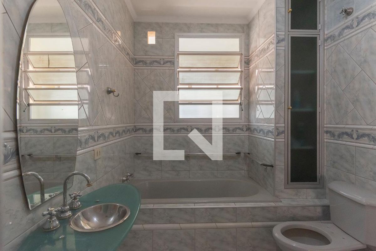 Apartamento à Venda - Centro, 4 Quartos,  143 m2 em , Campinas - sp | SoloBR