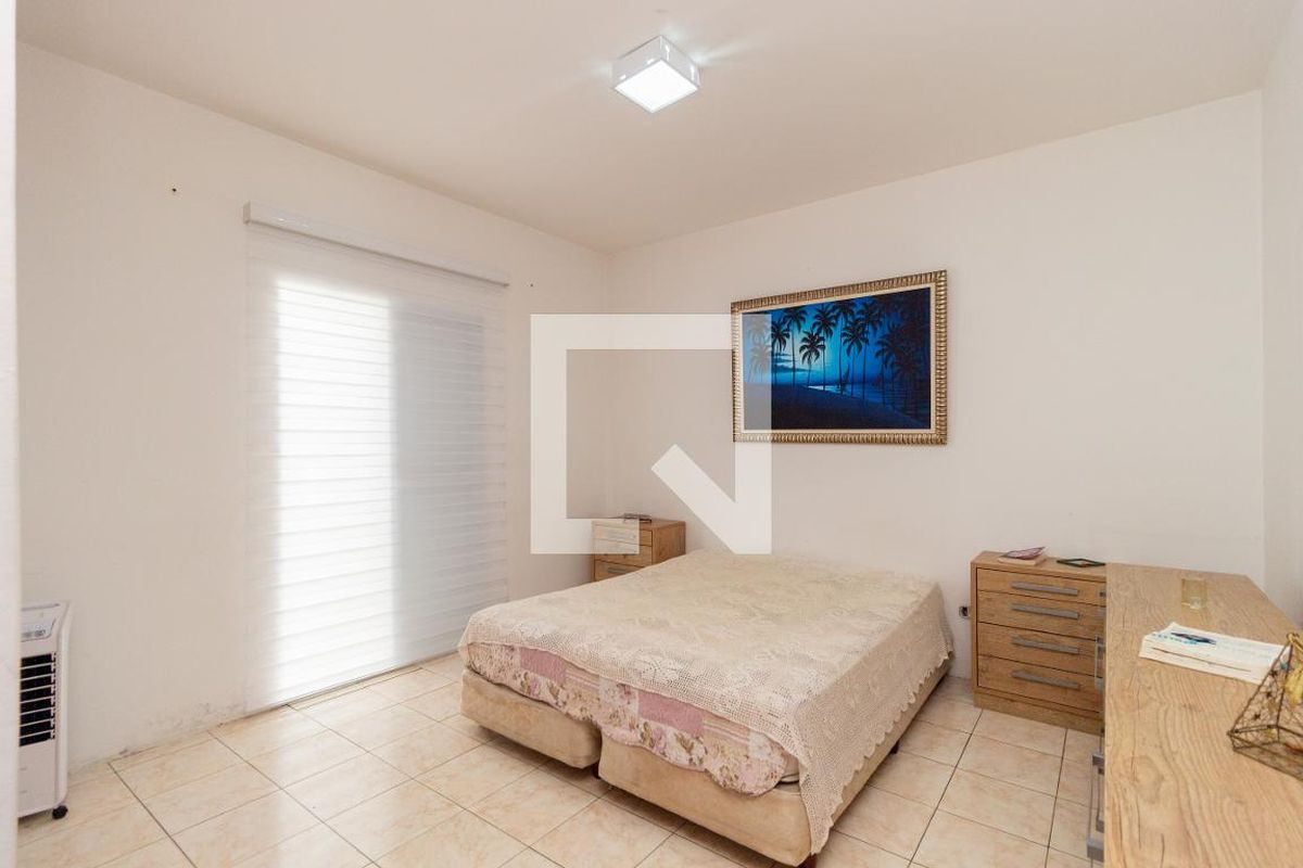 Casa, 3 quartos, 188 m² - Foto 30