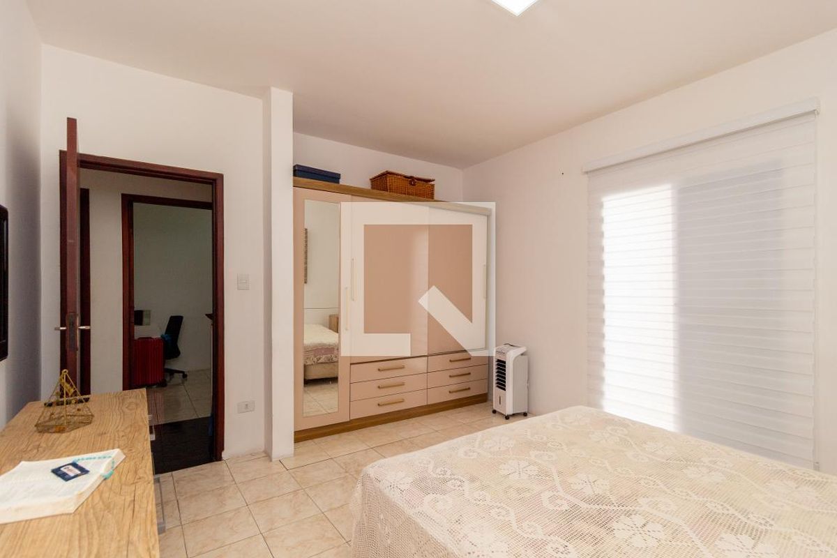 Casa, 3 quartos, 188 m² - Foto 32