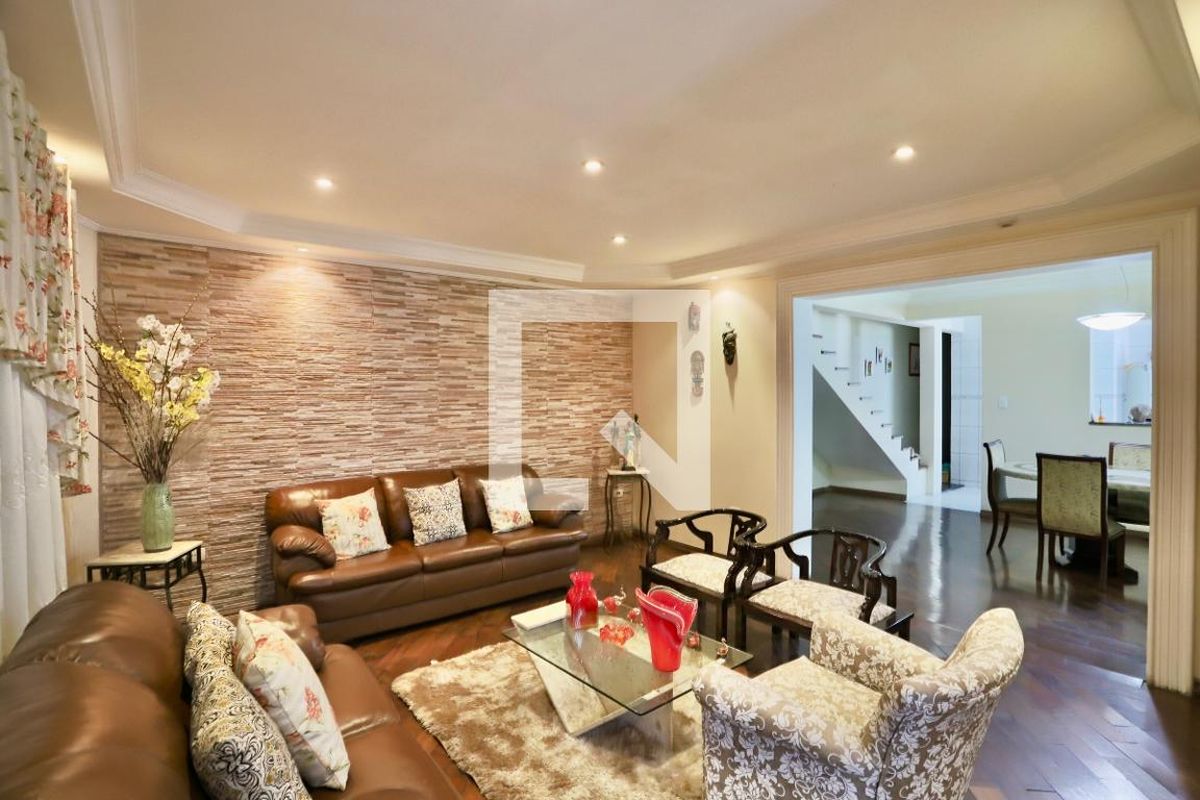 Casa, 6 quartos, 300 m² - Foto 1