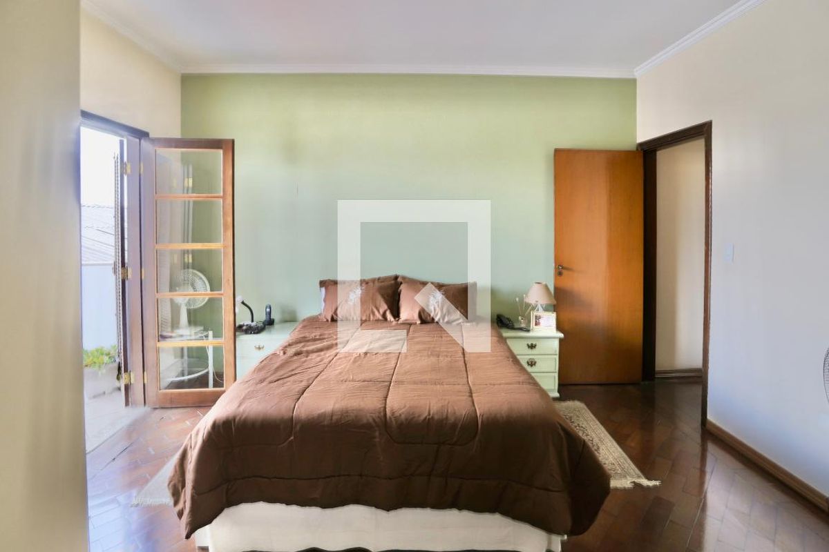 Casa, 6 quartos, 300 m² - Foto 26