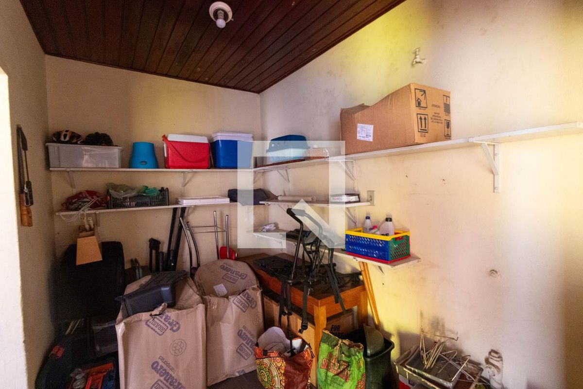 Casa à Venda - Cambuí, 4 Quartos,  340 m2 em , Campinas - sp | SoloBR
