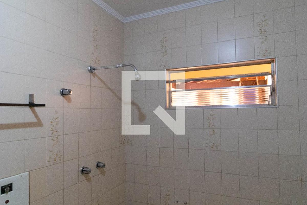 Casa à Venda - Cambuí, 4 Quartos,  340 m2 em , Campinas - sp | SoloBR