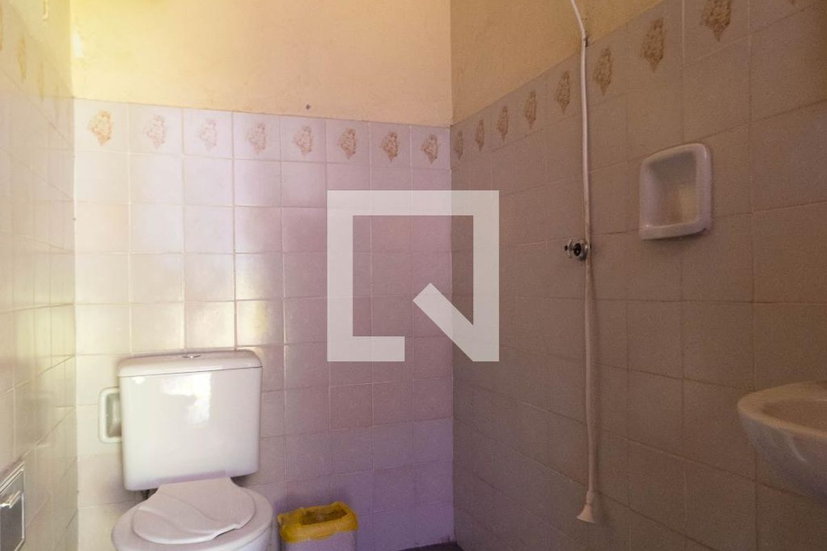 Casa à Venda - Cambuí, 4 Quartos,  340 m2 em , Campinas - sp | SoloBR