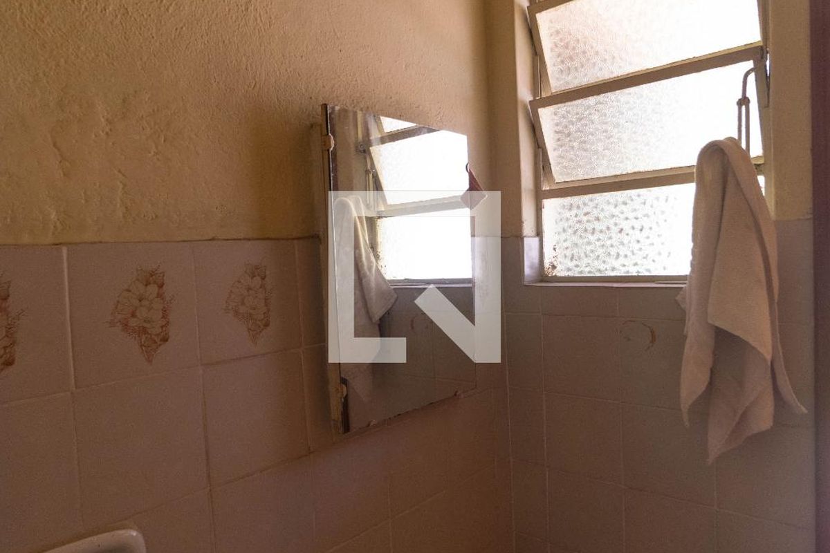 Casa à Venda - Cambuí, 4 Quartos,  340 m2 em , Campinas - sp | SoloBR