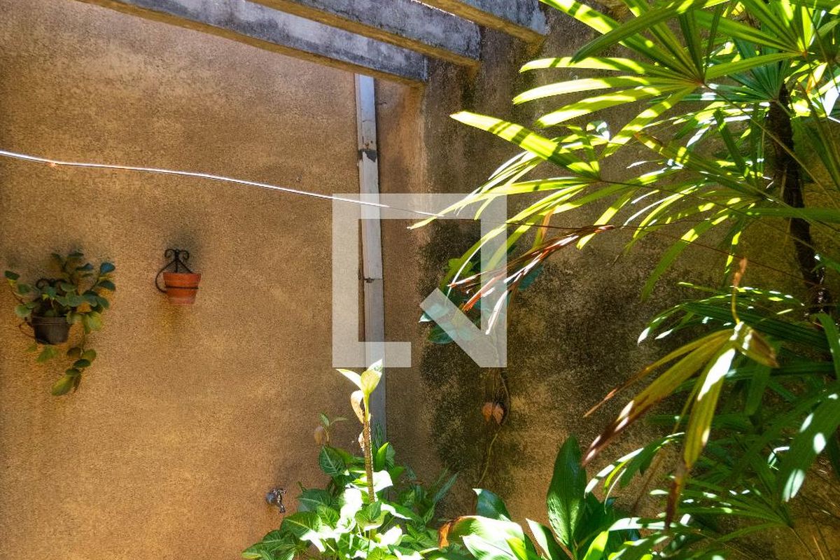 Casa à Venda - Cambuí, 4 Quartos,  340 m2 em , Campinas - sp | SoloBR
