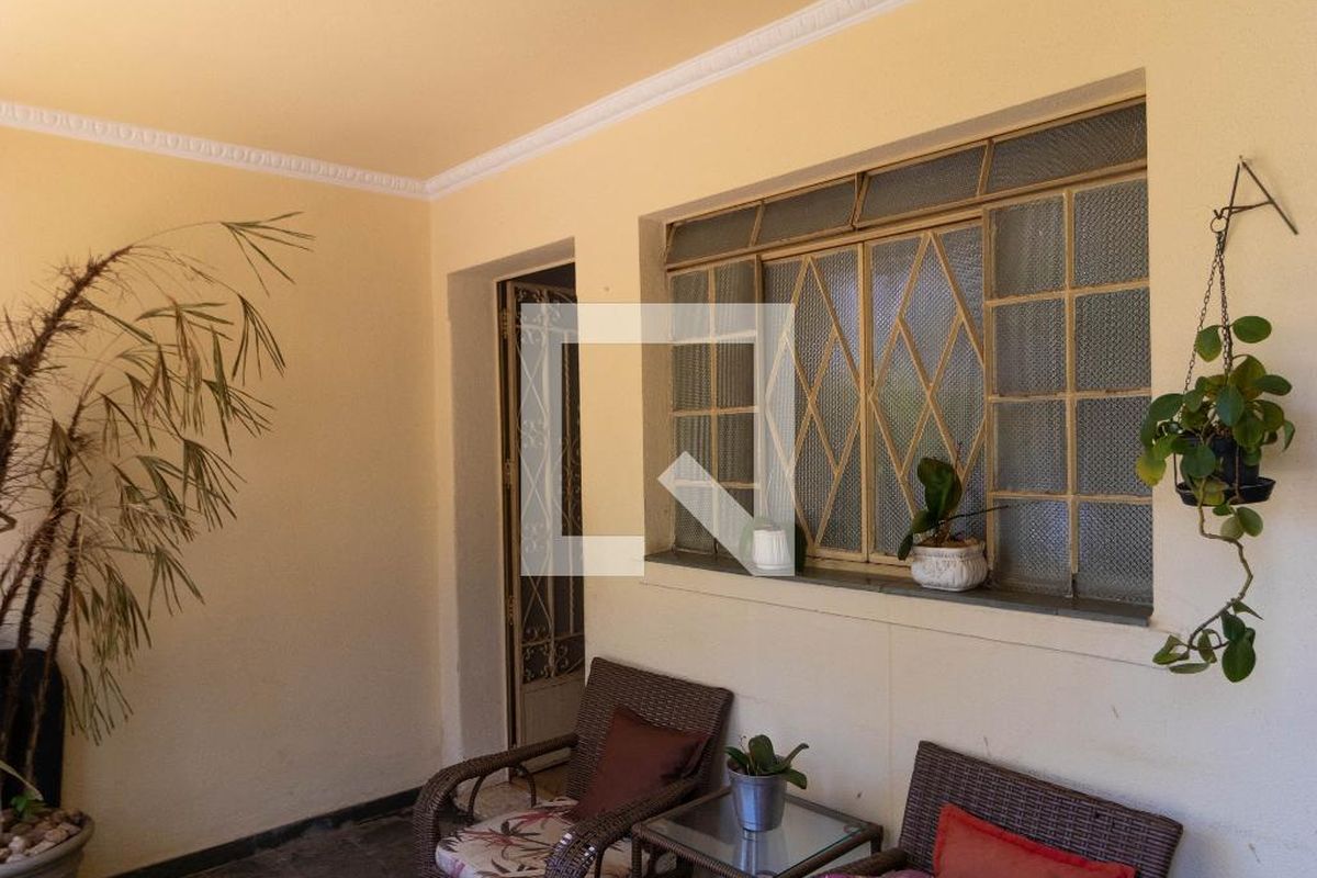 Casa à Venda - Cambuí, 4 Quartos,  340 m2 em , Campinas - sp | SoloBR