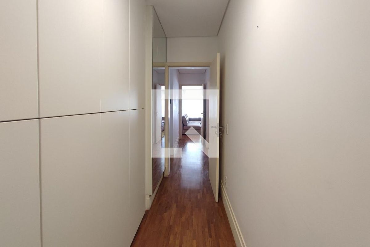 Apartamento à Venda - Cambuí, 2 Quartos,  151 m2 em , Campinas - sp | SoloBR
