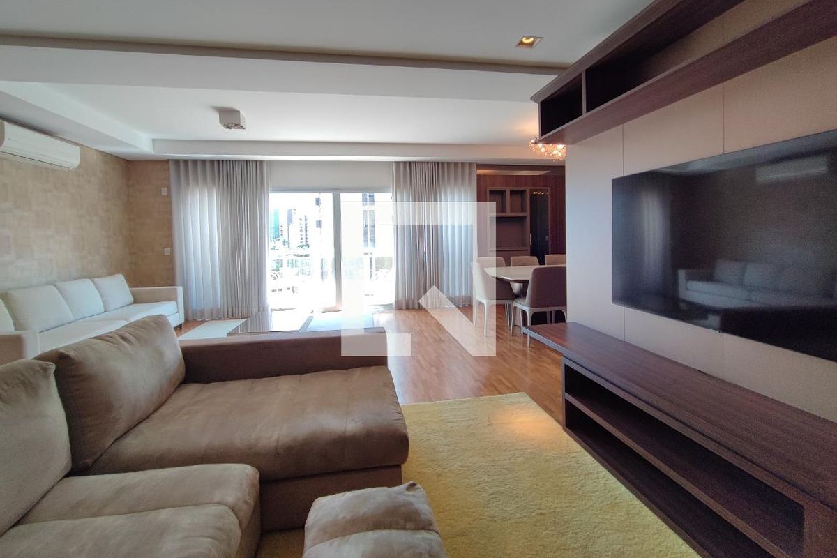 Apartamento à Venda - Cambuí, 2 Quartos,  151 m2 em , Campinas - sp | SoloBR