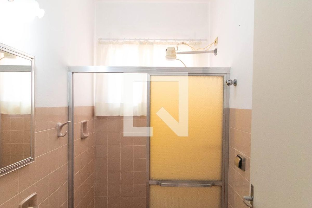 Casa à Venda - Jardim Flamboyant, 4 Quartos,  225 m2 em , Campinas - sp | SoloBR