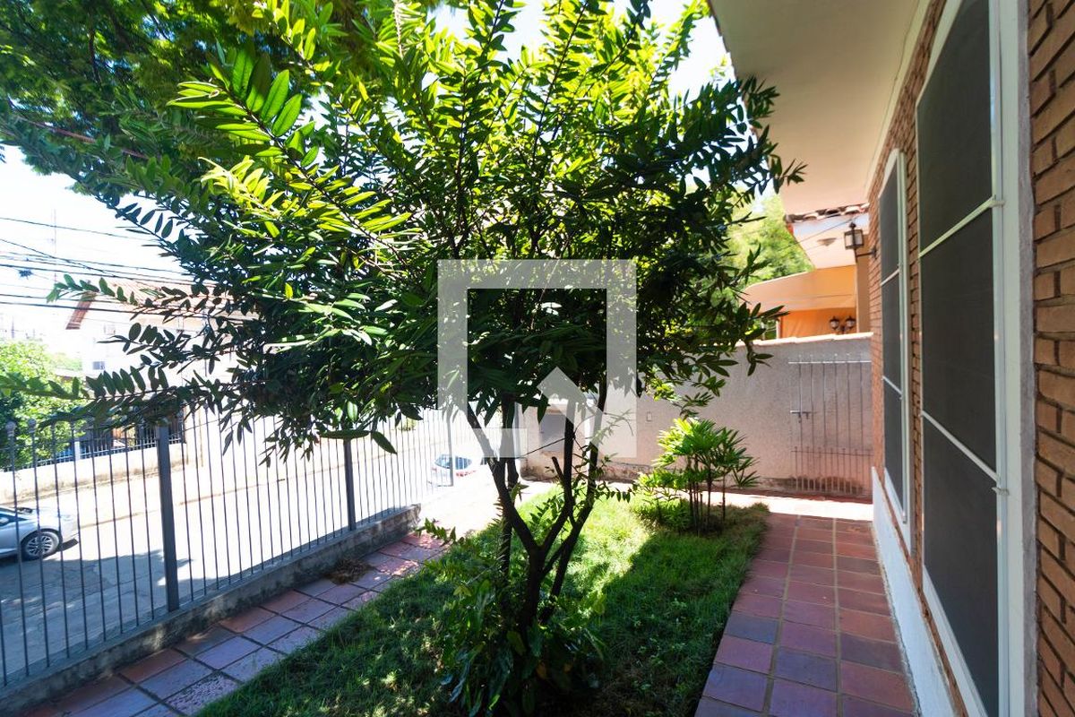 Casa à Venda - Jardim Flamboyant, 4 Quartos,  225 m2 em , Campinas - sp | SoloBR