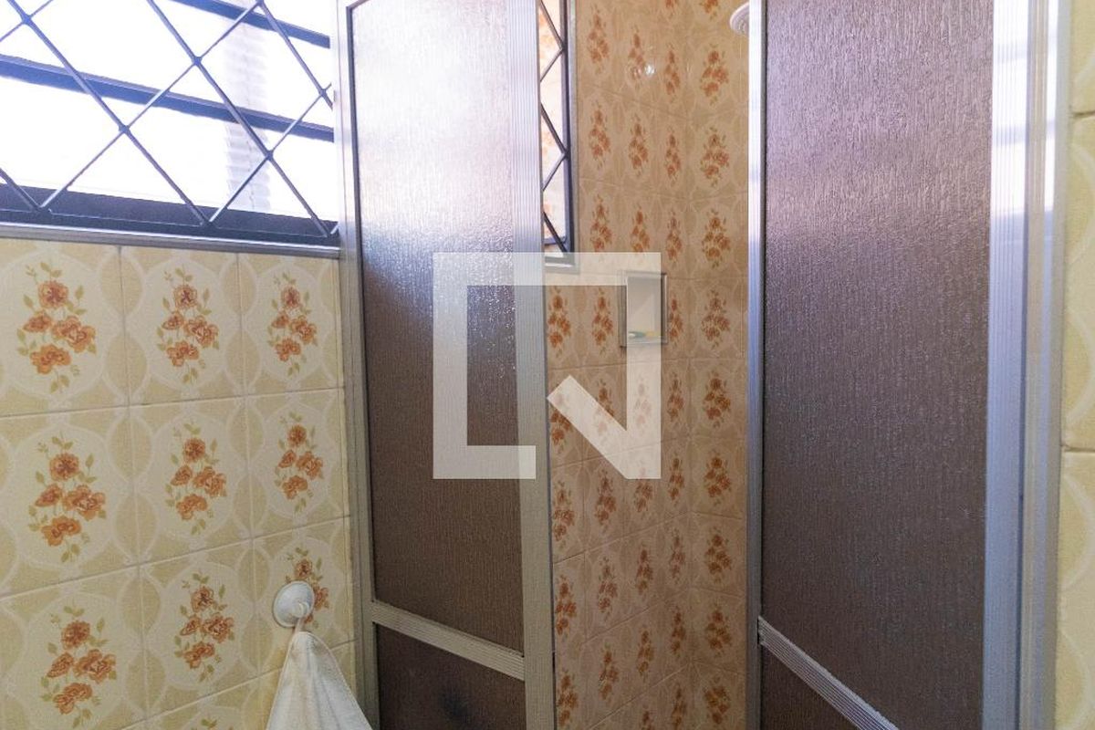 Casa à Venda - Jardim Flamboyant, 4 Quartos,  225 m2 em , Campinas - sp | SoloBR