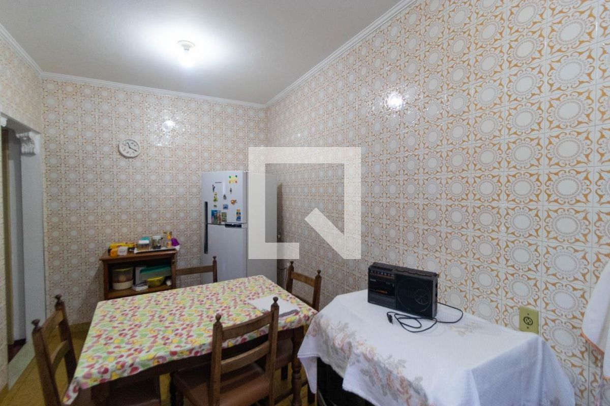 Casa à Venda - Jardim Flamboyant, 4 Quartos,  225 m2 em , Campinas - sp | SoloBR